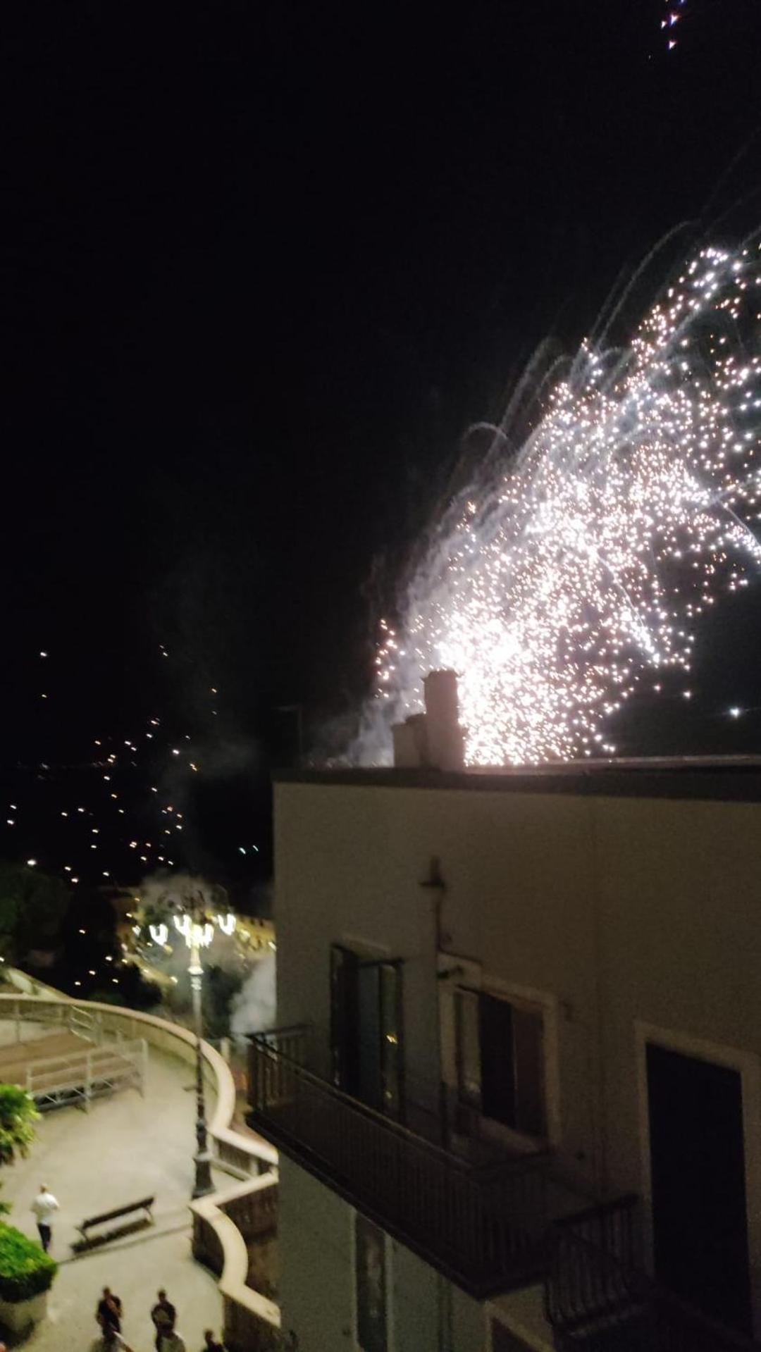 Dimora Storica Alla Rotonda Mottola Exterior foto